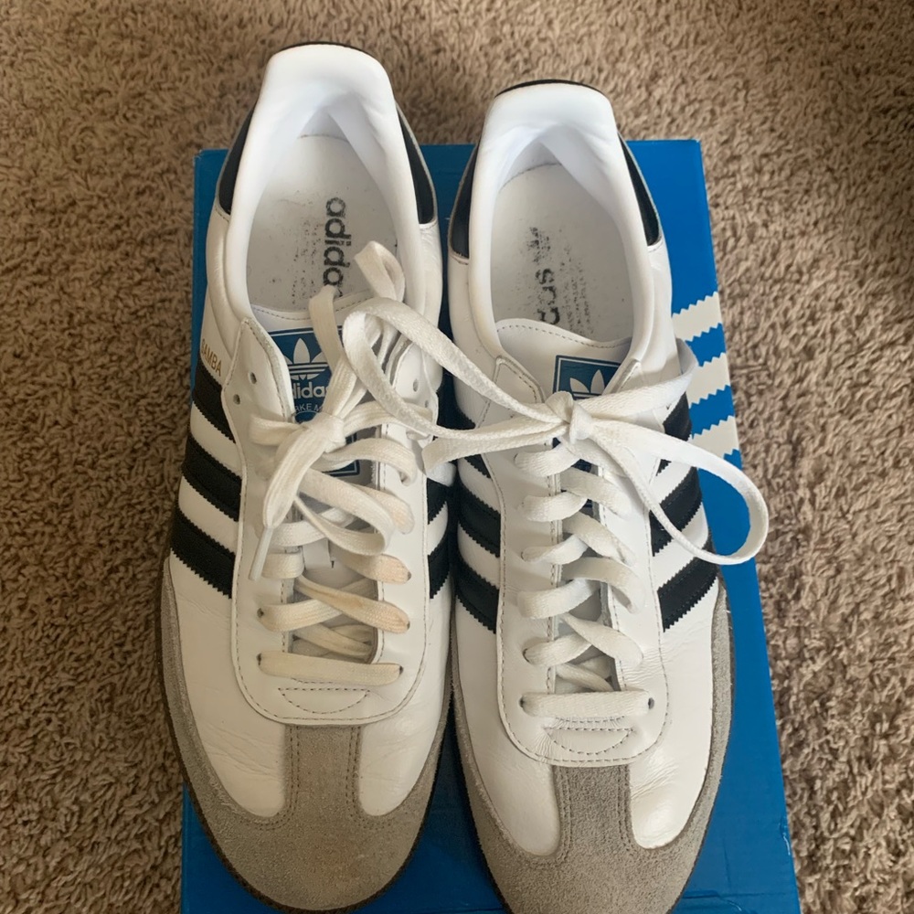 Adidas Men's White and Black Classic Sneakers